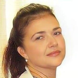 Meet your Posher, Elina